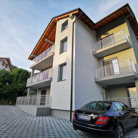 Apartmani Anamaria ไยเซ ภายนอก รูปภาพ