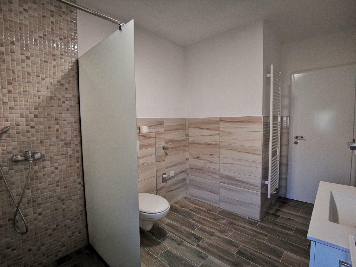 Apartmani Anamaria ไยเซ ภายนอก รูปภาพ