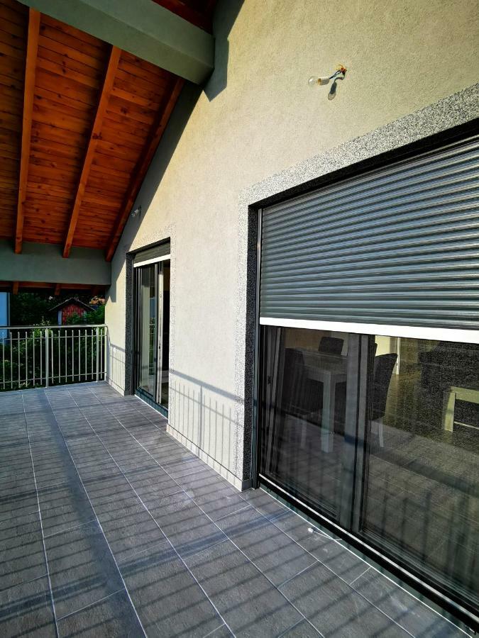Apartmani Anamaria ไยเซ ภายนอก รูปภาพ